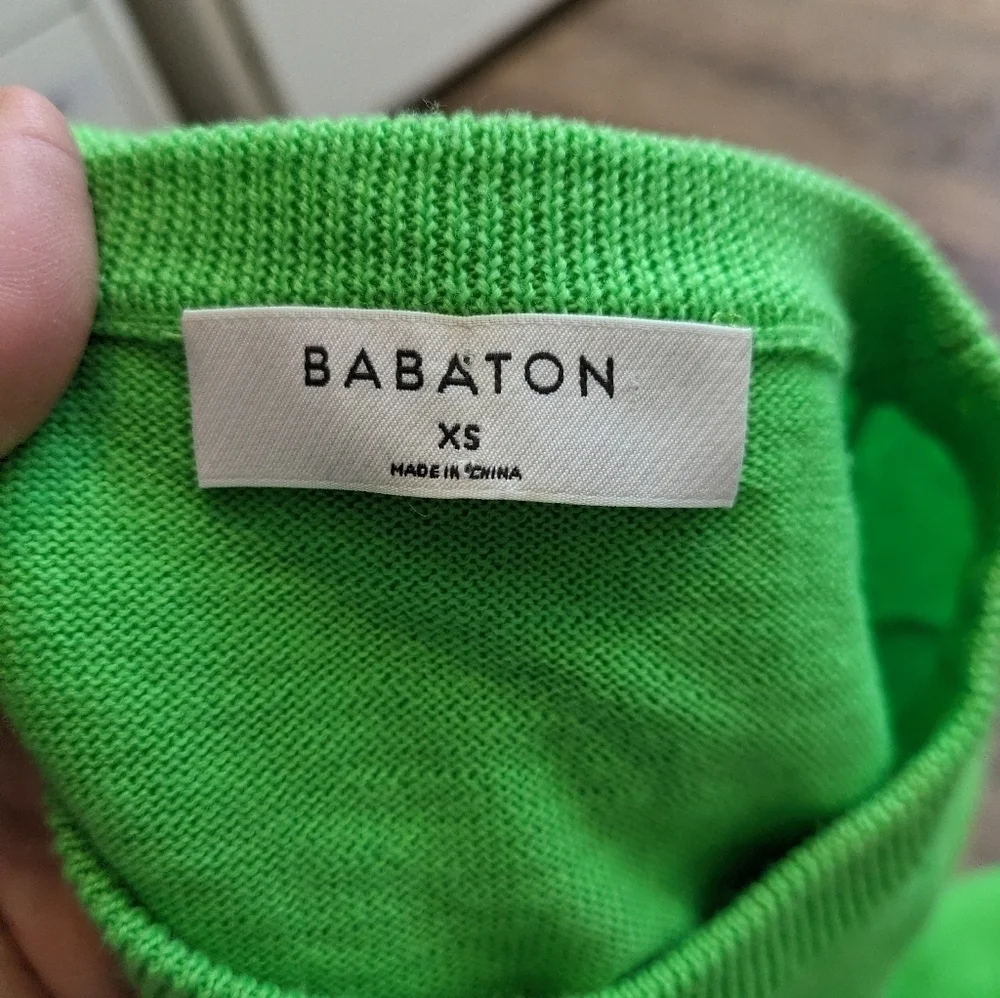 Aritzia Babaton Nathaniel 100% merino wool sweater fluro lime green - Picture 8 of 11